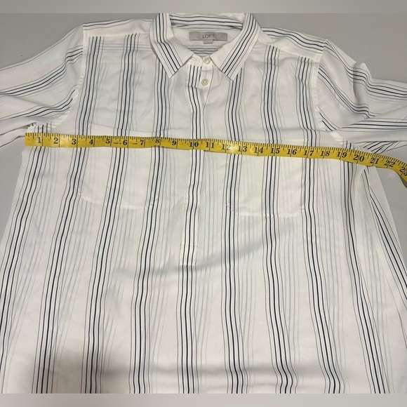 Loft Women’s Cream Striped Collared Shirt Size Large - Picture 5 of 5